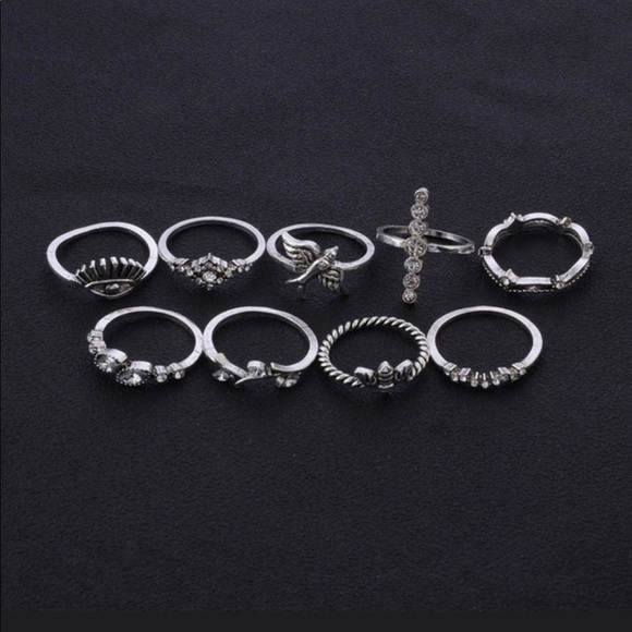 *Flash Sale* Gorgeous Ring Bundle - Picture 4 of 4